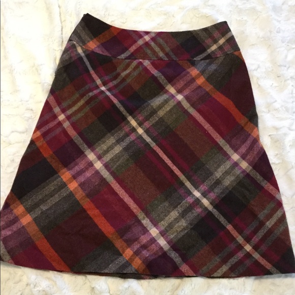 EUC Talbots 10 Wool Skirt Beautiful Color/Pattern - Picture 4 of 4